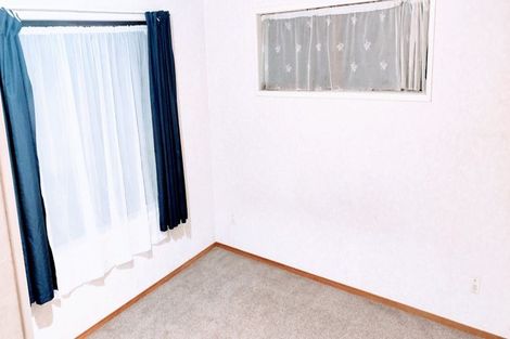 Photo of property in 41 Miltonia Avenue, Te Atatu South, Auckland, 0610