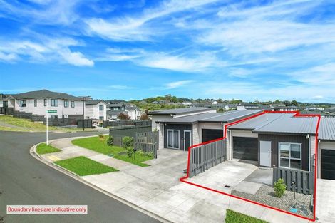 Photo of property in 64b Crestview Rise, Papakura, 2110
