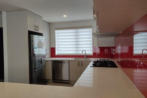 Photo of property in 19 Moki Place, Long Bay, Auckland, 0630