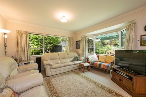 Photo of property in 17a Coates Street, Tawa, Wellington, 5028