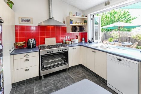 Photo of property in 301 Park Road South, Akina, Hastings, 4122