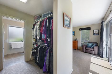 Photo of property in 4 Weka Place, Picton, 7220