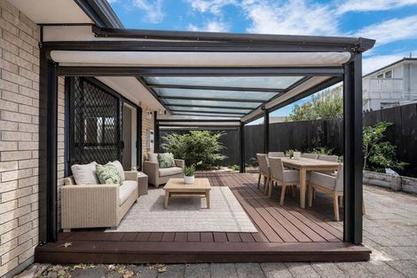 Photo of property in 69a Awaroa Road, Sunnyvale, Auckland, 0612