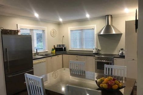 Photo of property in 2/40 Killarney Avenue, Torbay, Auckland, 0630