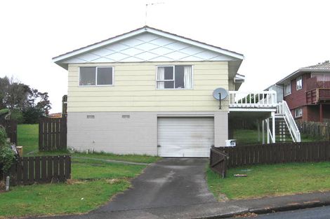 Photo of property in 112 Farquhar Road, Glendene, Auckland, 0602