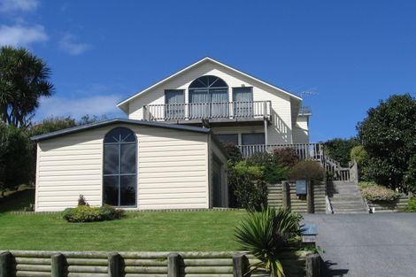 Photo of property in 11 Du Fresne Place, Russell, 0202