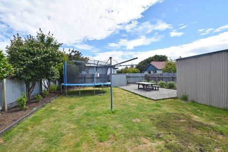 Photo of property in 16 Herriot Street, Richmond, Invercargill, 9810