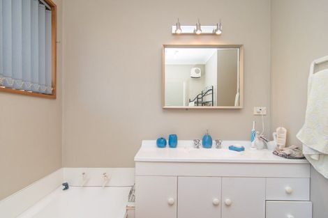 Photo of property in 30 Stirling Place, Marchwiel, Timaru, 7910