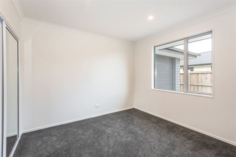 Photo of property in 10 Angus Place, Rangiora, 7400