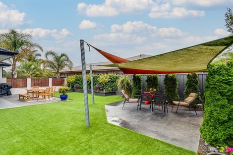 Photo of property in 28 Orotu Drive, Poraiti, Napier, 4112