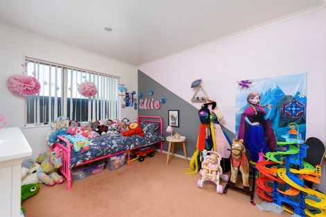 Photo of property in 683 Gloucester Road, Papamoa Beach, Papamoa, 3118