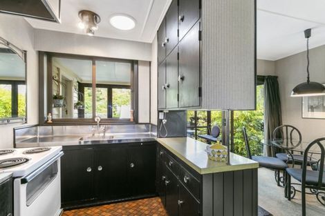 Photo of property in 14 Lees Grove, Wainuiomata, Lower Hutt, 5014