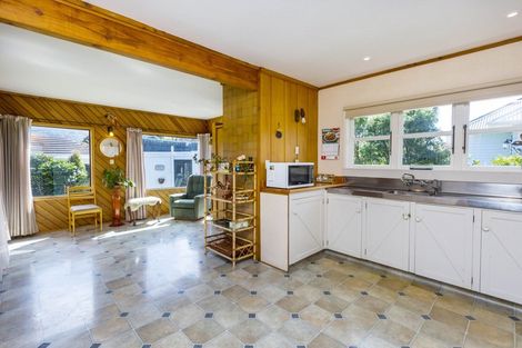 Photo of property in 11 York Avenue, Heretaunga, Upper Hutt, 5018