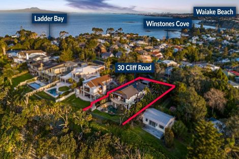 Photo of property in 30 Cliff Road, Torbay, Auckland, 0630