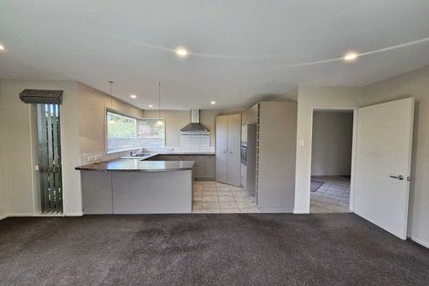 Photo of property in 10 Cyclamen Place, Aidanfield, Christchurch, 8025