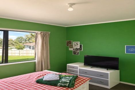 Photo of property in 18 Galilee Avenue, Red Hill, Papakura, 2110