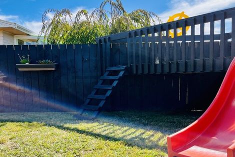 Photo of property in 32 Laurie Avenue, Papakura, 2110