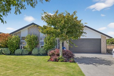 Photo of property in 12 Amy Place, Rangiora, 7400