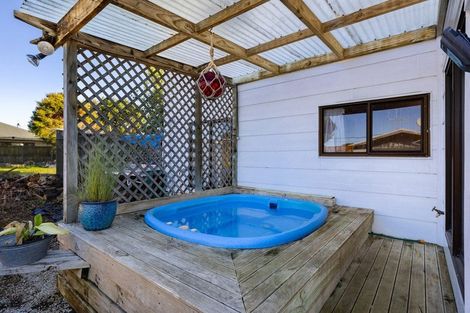 Photo of property in 6 Uenuku Avenue, Raglan, 3225