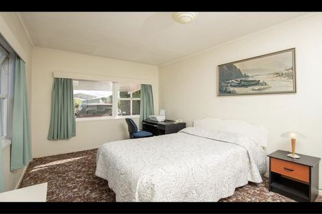 Photo of property in 16 Chisnall Street, Stoke, Nelson, 7011