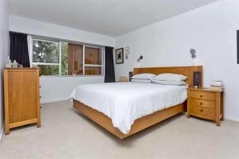 Photo of property in 3/100 Aberdeen Road, Campbells Bay, Auckland, 0620