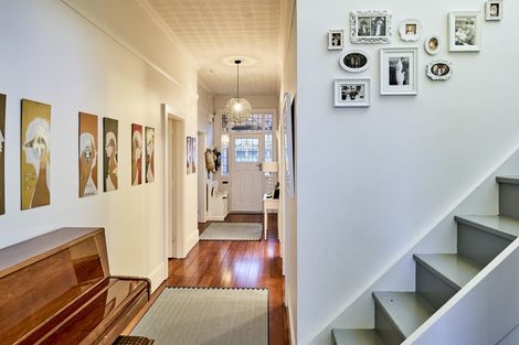 Photo of property in 47 Tanera Crescent, Brooklyn, Wellington, 6021