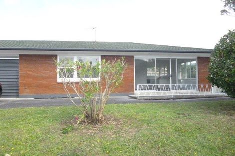 Photo of property in 2/4 Marriott Road, Pakuranga, Auckland, 2010