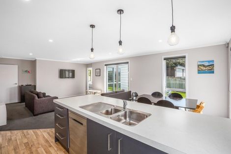 Photo of property in 13 Banks Boulevard, Whitby, Porirua, 5024