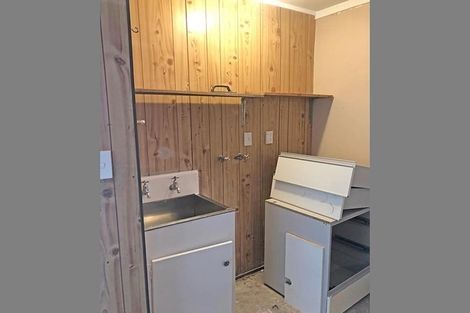 Photo of property in 1/18 Tironui Station Road East, Papakura, 2112