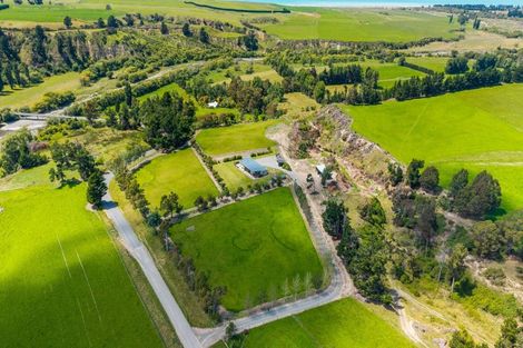 Photo of property in 442 Double Corner Road, Amberley, 7481