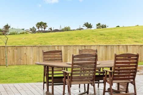 Photo of property in 22 Kapuka Street, Papamoa Beach, Papamoa, 3118