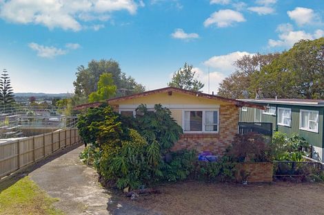Photo of property in 34 Royal Road, Massey, Auckland, 0614
