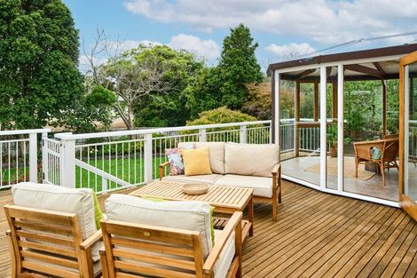 Photo of property in 32 Wai-iti Crescent, Woburn, Lower Hutt, 5010