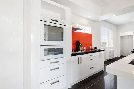 Photo of property in 64 Ellesmere Avenue, Miramar, Wellington, 6022