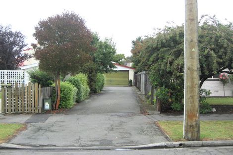 Photo of property in 16 Bideford Place, Dallington, Christchurch, 8061