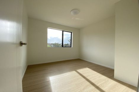 Photo of property in 3/2c Blanc Road, Silverdale, 0932