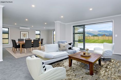 Photo of property in 28 Pukeko Way, Kinloch, Taupo, 3377