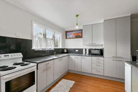 Photo of property in 47 Wellington Road, Wainuiomata, Lower Hutt, 5014