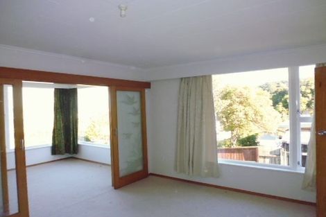 Photo of property in 21 Magnolia Grove, Maungaraki, Lower Hutt, 5010