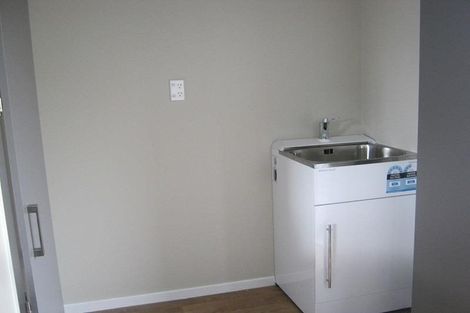 Photo of property in 35 Earlsworth Road, Mangere East, Auckland, 2024