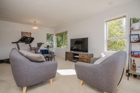 Photo of property in 28 Simkin Avenue, St Johns, Auckland, 1072