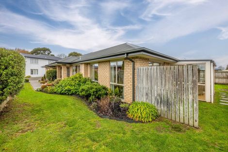 Photo of property in 6 Meeking Place, Aidanfield, Christchurch, 8025