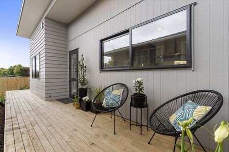 Photo of property in 24a Hayman Place, Beach Haven, Auckland, 0626
