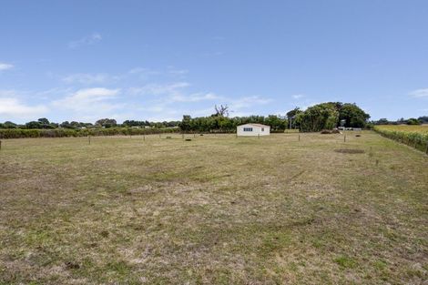 Photo of property in 1277 South Road, Manaia, Hawera, 4678