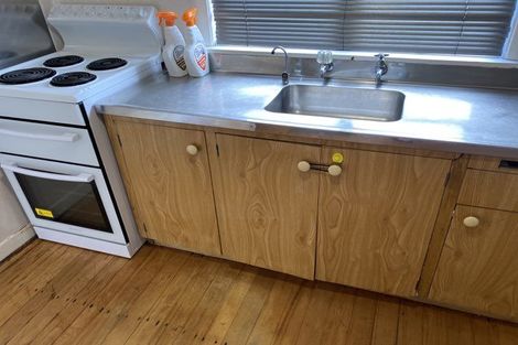 Photo of property in 19 Knighton Road, Hillcrest, Hamilton, 3216