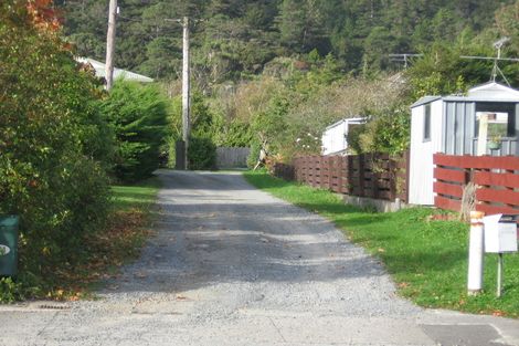 Photo of property in 323 Stokes Valley Road, Stokes Valley, Lower Hutt, 5019
