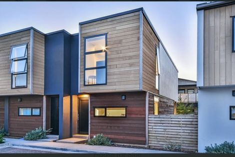 Photo of property in 1/21 Parson Lane, Papatoetoe, Auckland, 2025