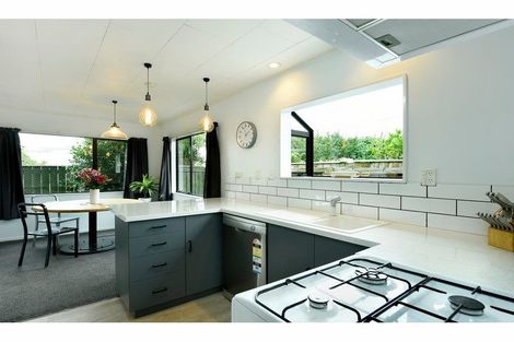 Photo of property in 28 Aldinga Avenue, Stoke, Nelson, 7011