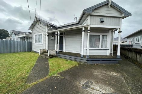 Photo of property in 19 Elizabeth Street, Petone, Lower Hutt, 5012