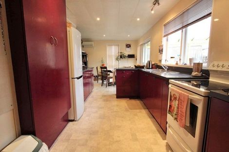 Photo of property in 8 Wairoa Place, Tokoroa, 3420